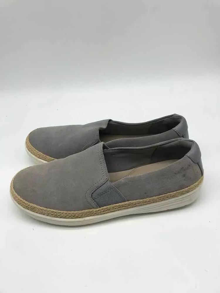 Pre-Owned Clarks Grey Size 9 Sneaker Slip On