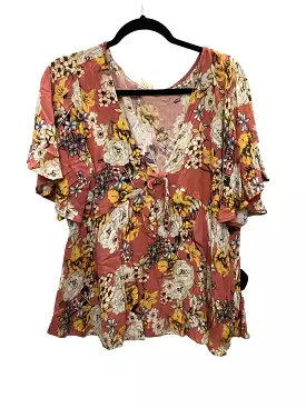 Top Short Sleeve By Listicle  Size: M